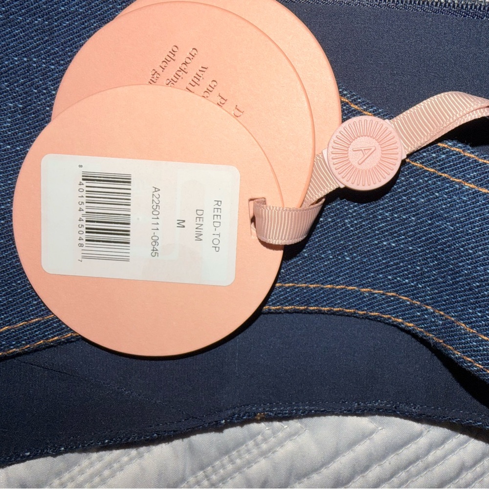 Alexis Reed Denim Top - Picture 3 of 3